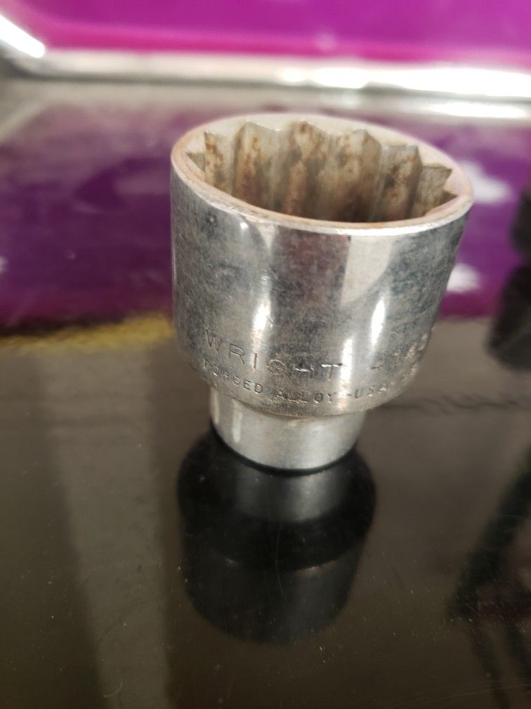 1/2" Wright Socket 1 1/4"
