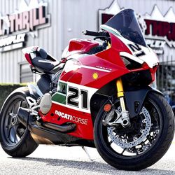 2023 Ducati Panigale V2 Bayliss 1st Championship 20th Anniversary 