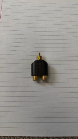 RCA Y-splitter adapter