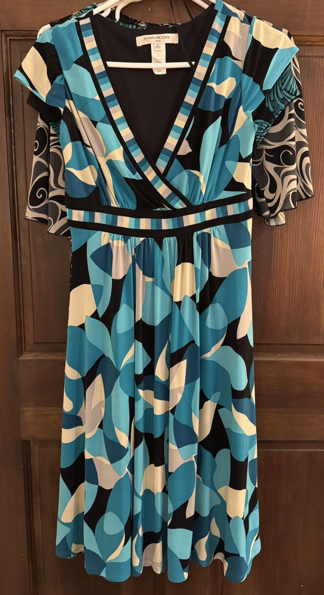 4 Women’s Vintage Dresses Size Small