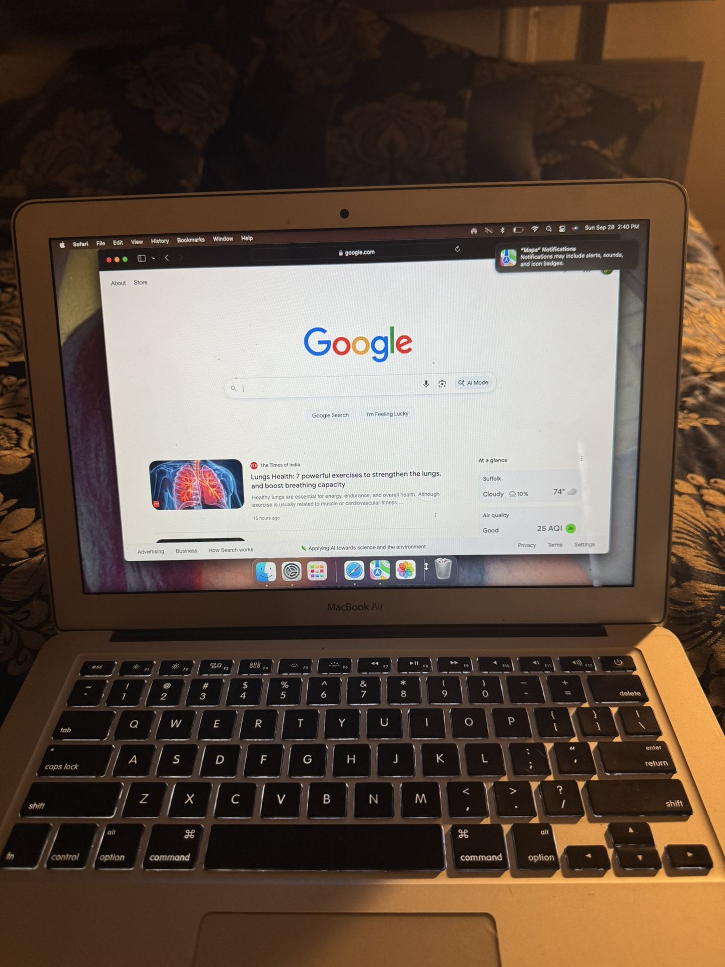 Apple Mac Book