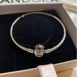 Pandora Bracelet (STITCH). 