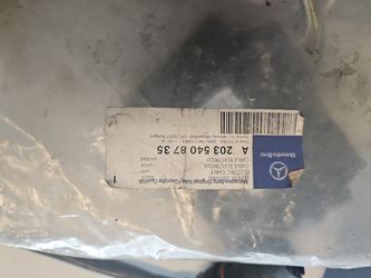 Mercedes-Benz 203-540-87-35 Electric Cable