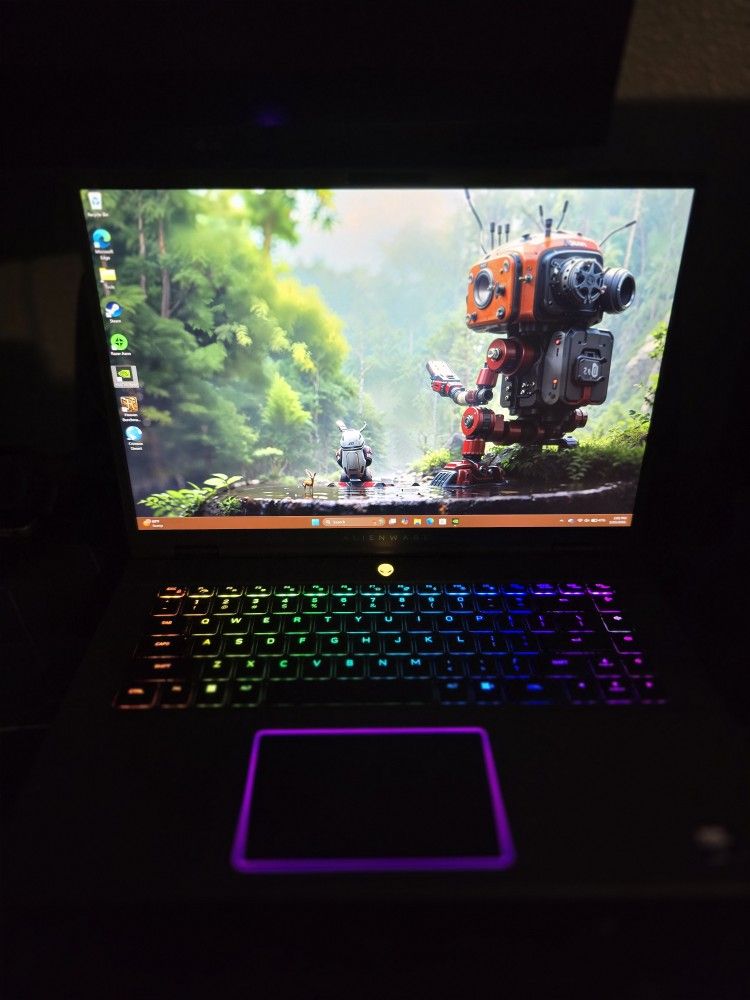 Alienware M16 R2