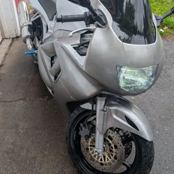 1998 Honda CBR600 F3