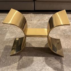 High-quality coffee table