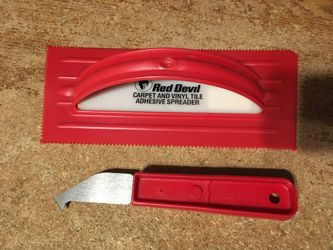 RED DEVIL 1/8" PLASTIC V-NOTCH CARPET TROWEL & ACRYLIC SHEET CUTTER