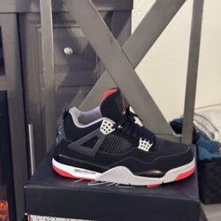 Jordan’s Retro 4s