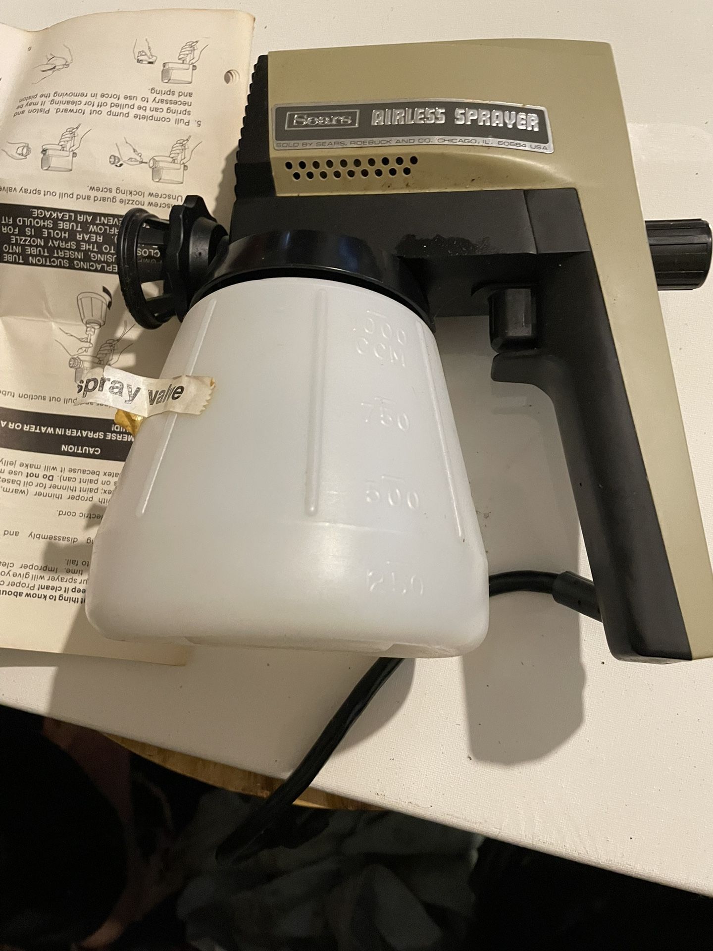 - [ ] VINTAGE SEARS CRAFTSMAN ELECTRIC AIRLESS SPRAYER