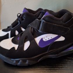 Nike FORCE MAX Size 11