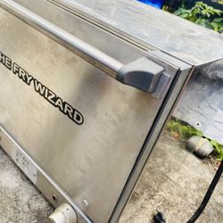 The fry wizard greaseless fryer!!! Over $1400 New Great for restaurants mobile Food Trucks 