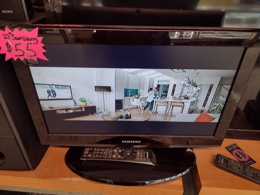 22" Samsung TV