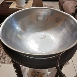 Antique English Wash And Baisn 