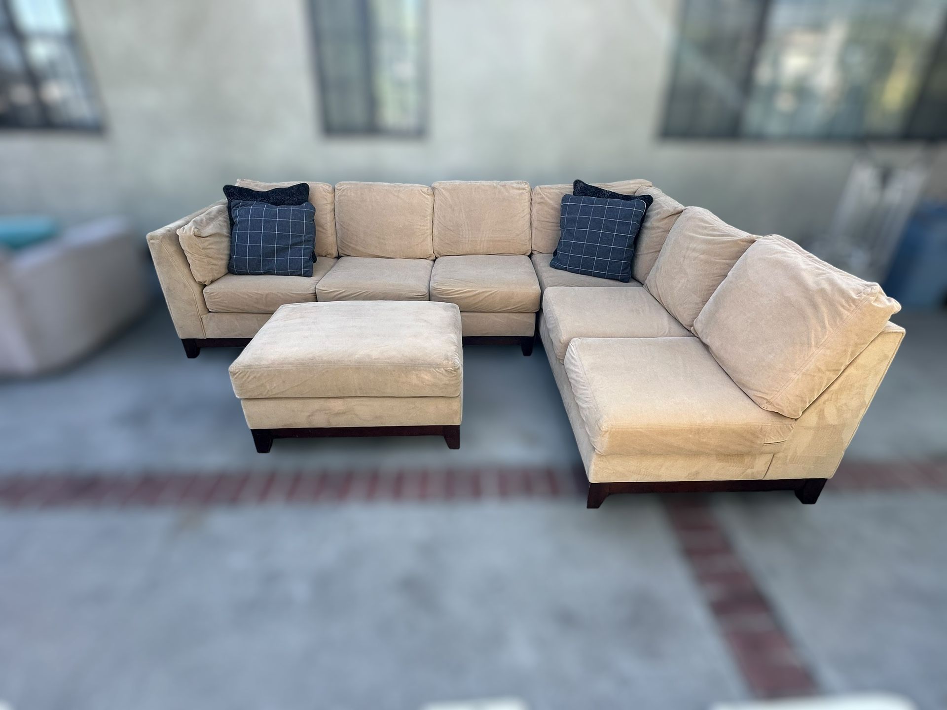 Beige 2 Piece Sectional Couch W/ Ottoman 