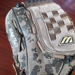 Mizuno MFX 1220 Profesional Glove Size 12 For Lefty Handle 