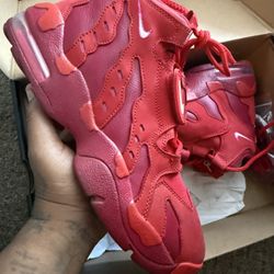 Nike Air Max DT Dieon’s Size 9.5