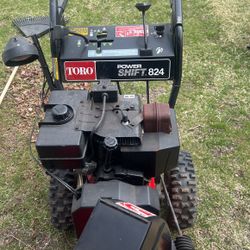 Toro Power Shift 824 