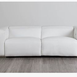 Copa White Leather Power Reclining Sofa(96.00w x 29.00h x 45.50l)