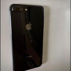 iPhone 8 Plus 
