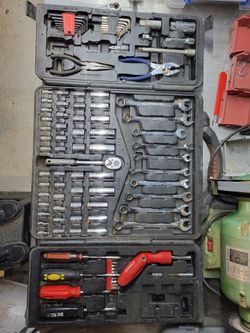 Crescent Large Mechanic Tool Set