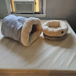 Crinkle Cat Bed/tent
