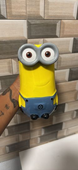 Taza de minion