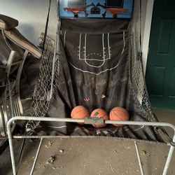 Basketball arcade game