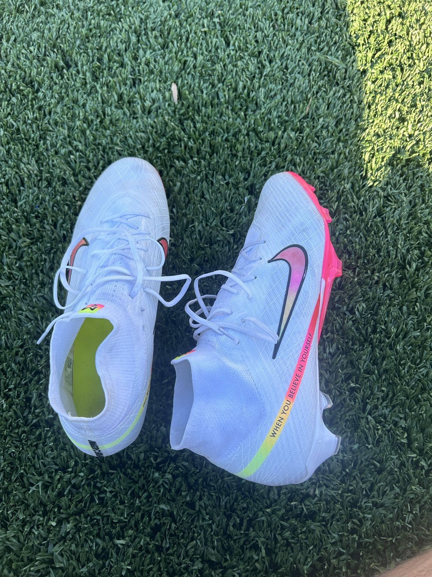 Mercurial Men’s White cleats Size 11