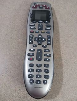 Logitech harmony universal remote 650