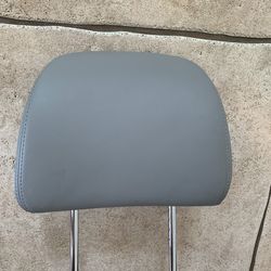 Lexus GS350 Front Seat Headrest