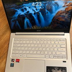 Acer Swift 3 AMD Ryzen 8 4000series 512gb SSD 8gb Ram Win 11