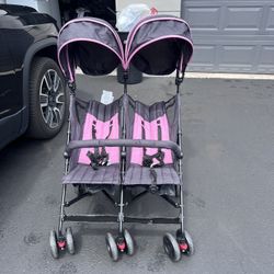 Dream On Me Double Umbrella Stroller 