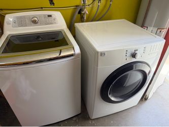 Kenmore Washer & Dryer Set