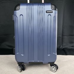 Rockland 20” Carry-On Spinner Luggage – Expandable – Navy