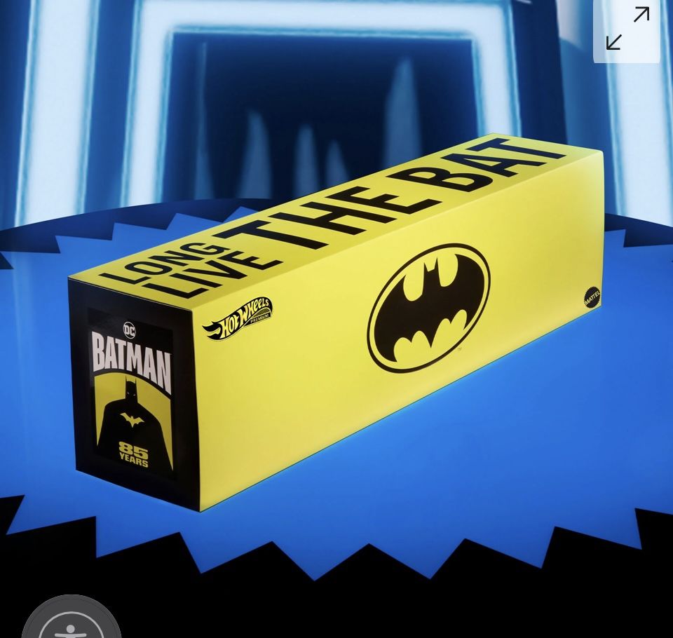Comic Con SDCC 2024 Mattel Hot Wheels BATMAN: BATMOBILE Collector Set