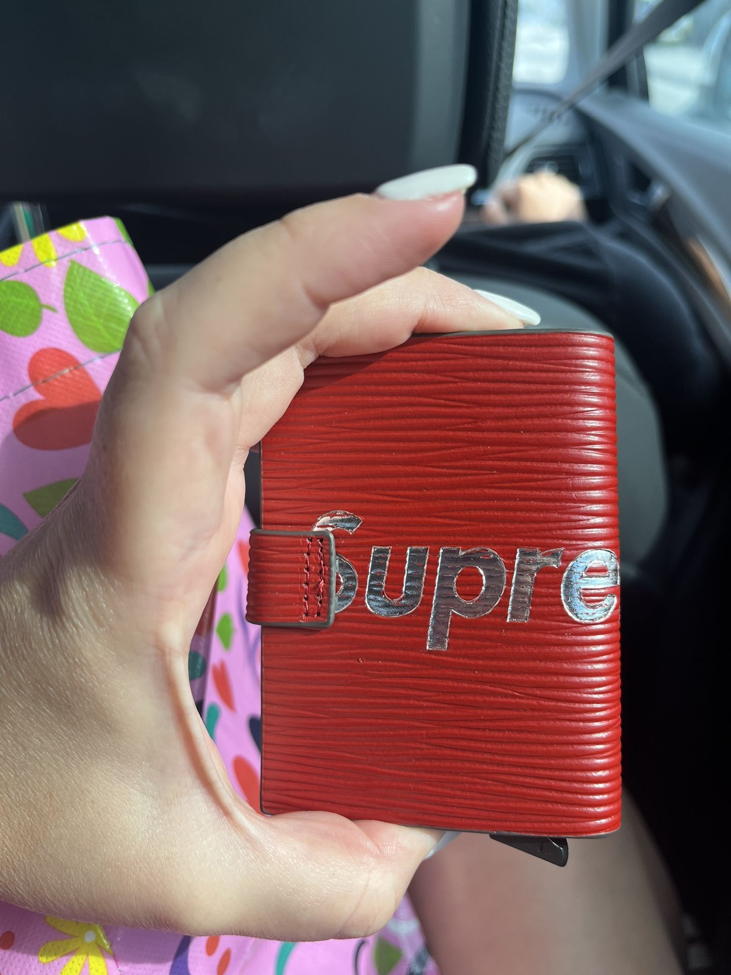 Supreme Wallet