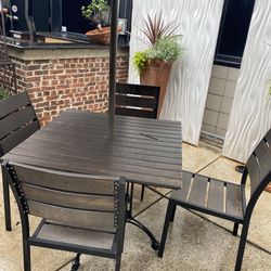 Patio Table And 4 Chairs