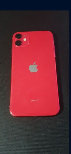 Apple iPhone 11 Turns on Works, Has A Case,Screen Is Locked.