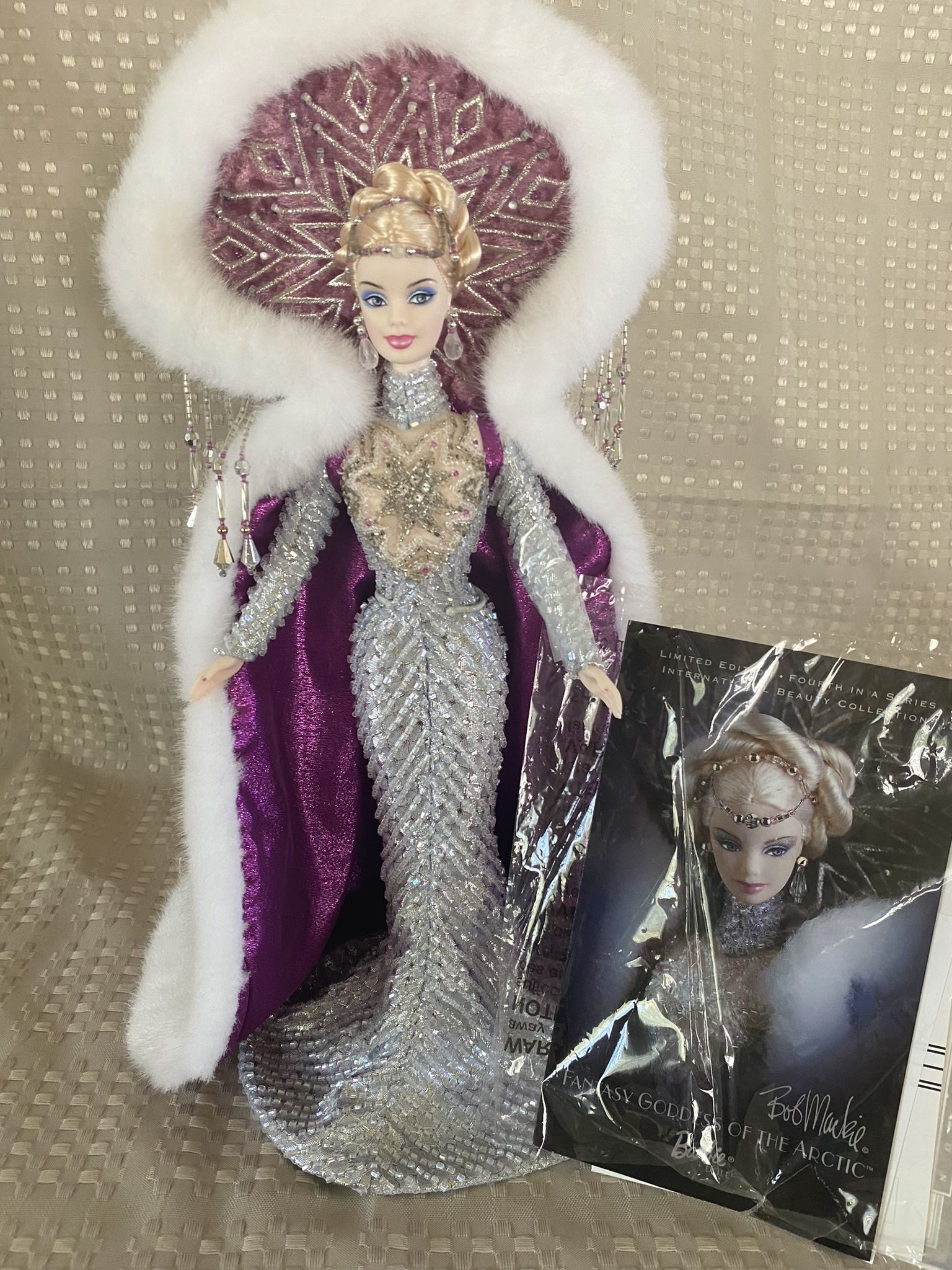 2001 - Bob Mackie Fantasy Goddess of the Arctic 2001 - Bob Mackie Fantasy Goddess of the Arctic