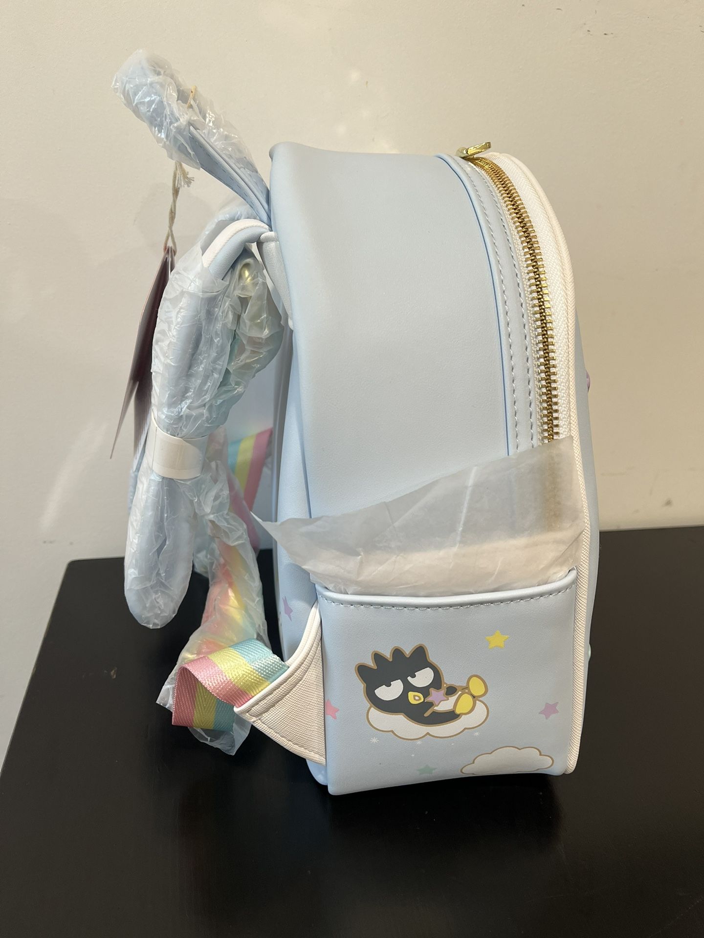 Loungefly Sanrio Hello Kitty and Friends Rainbow Clouds Mini  display picture 3