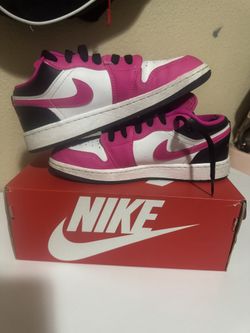 Nike Dunks