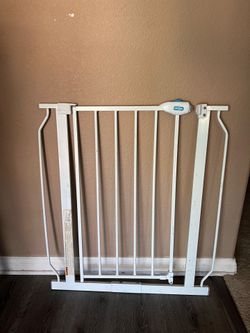 Baby gate