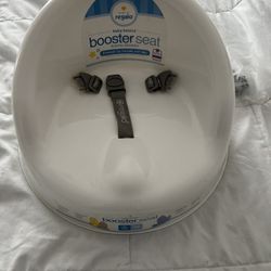 Regalo Booster Seat