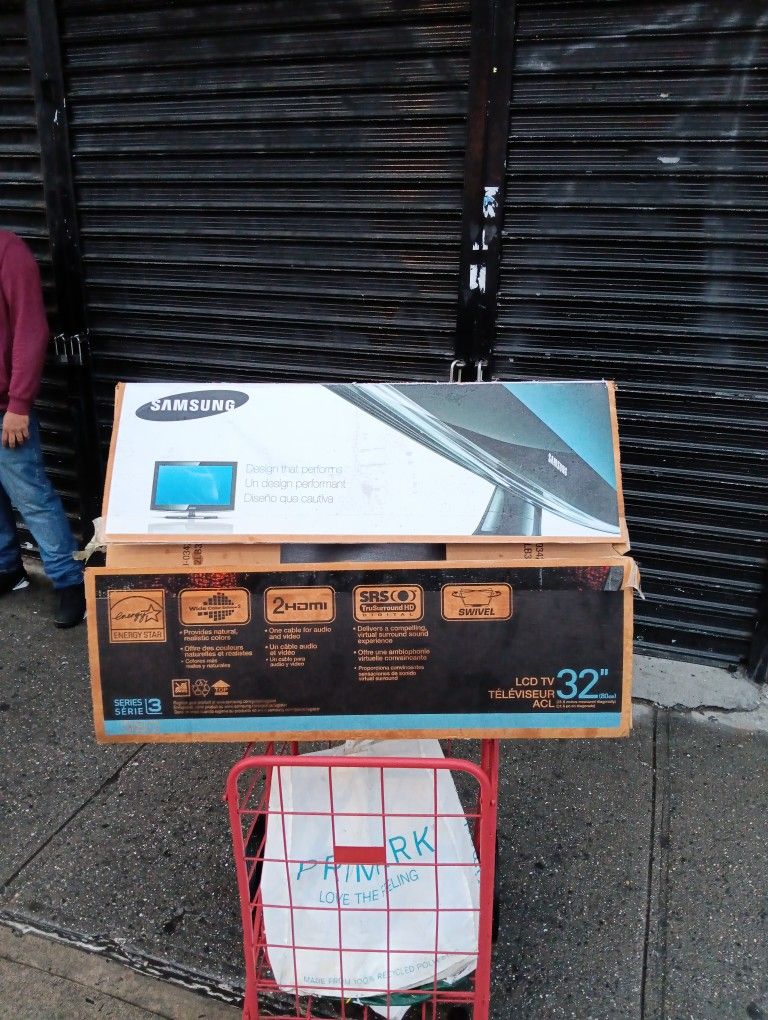 Samsung LCD TV