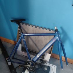 6ku Frameset With Stock 6ku Crankset, BB, 