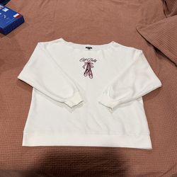 Women’s off shoulder sweater