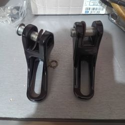 Passenger peg mounts