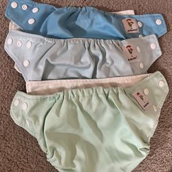 KuWaii Baby Reusable Cloth Diapers