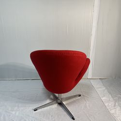 Jacobsen Chair