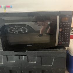 Microwave Barely Used 